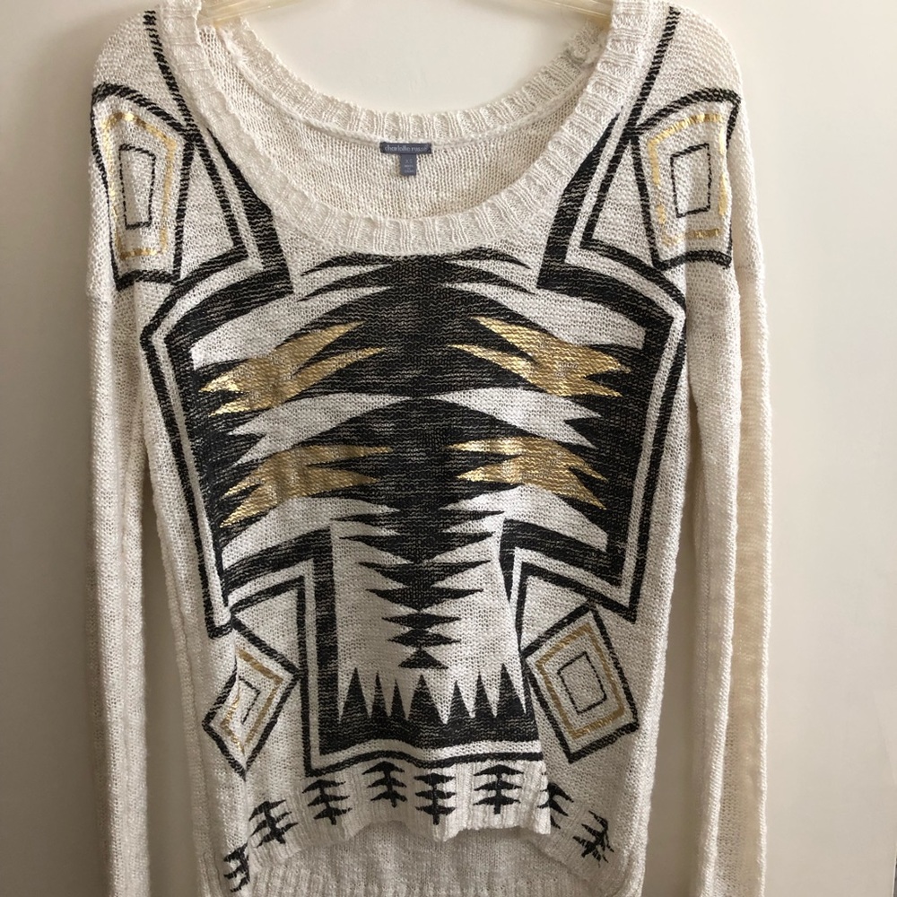Black and gold Aztec print long sleeve